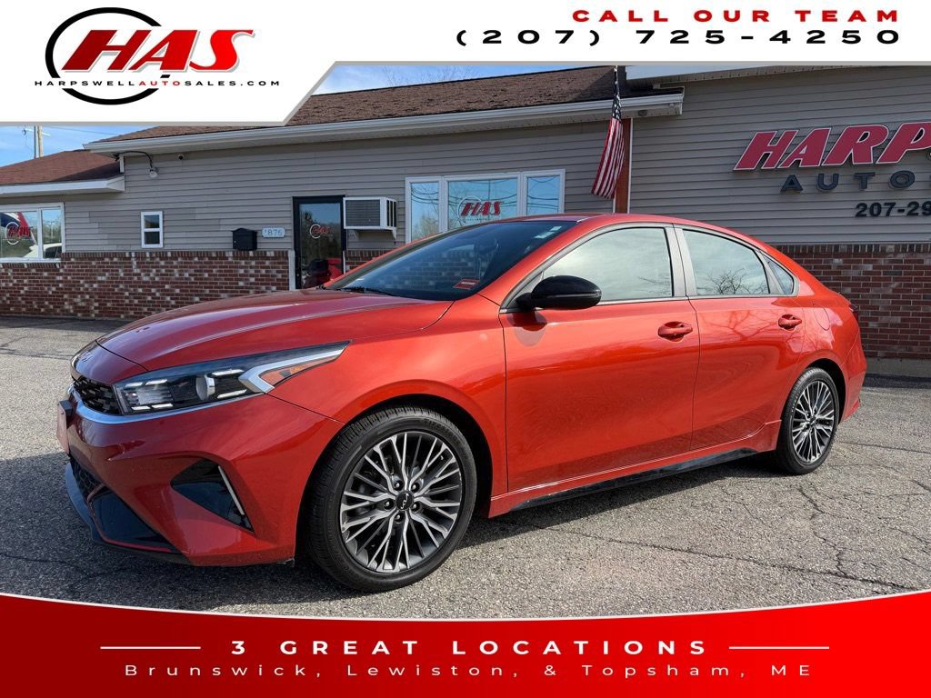 Used 2023 Kia Forte GT-Line FWD image 2