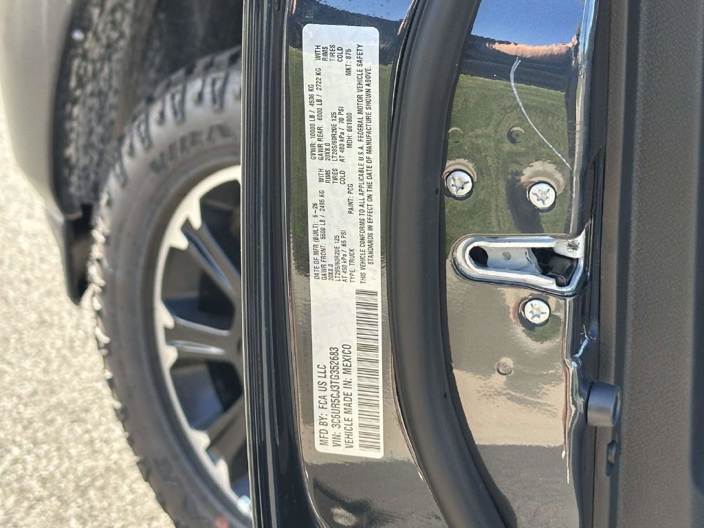 New 2026 RAM 2500 Warlock AWD/4WD image 30