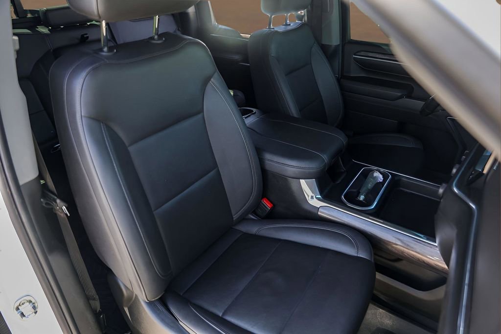 Used 2024 Chevrolet Silverado 2500 LTZ w/ LTZ Plus Package image 30