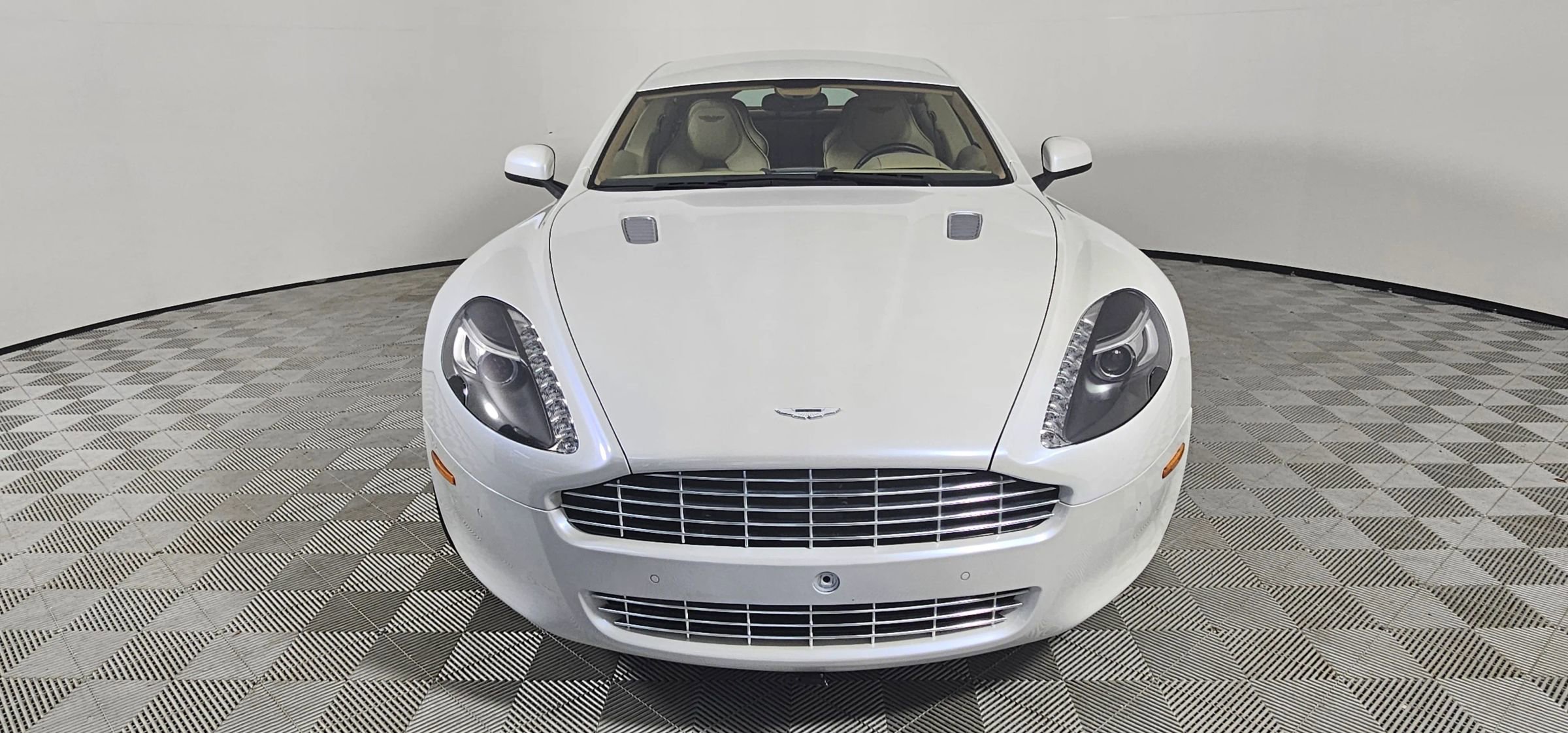 Used 2012 Aston Martin Rapide Sedan 4D image 2