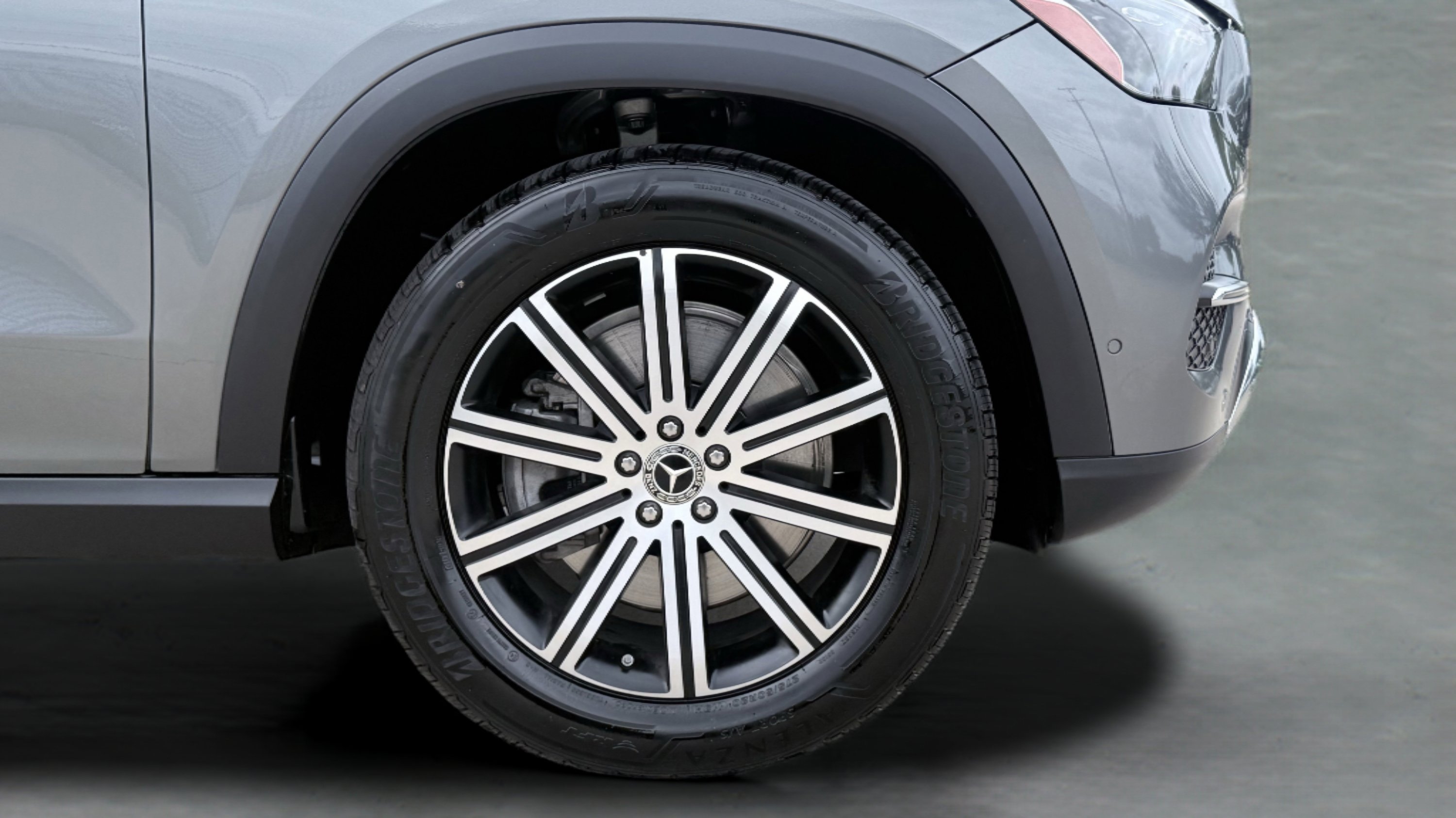 Used 2025 Mercedes-Benz GLE 450e 4MATIC image 15