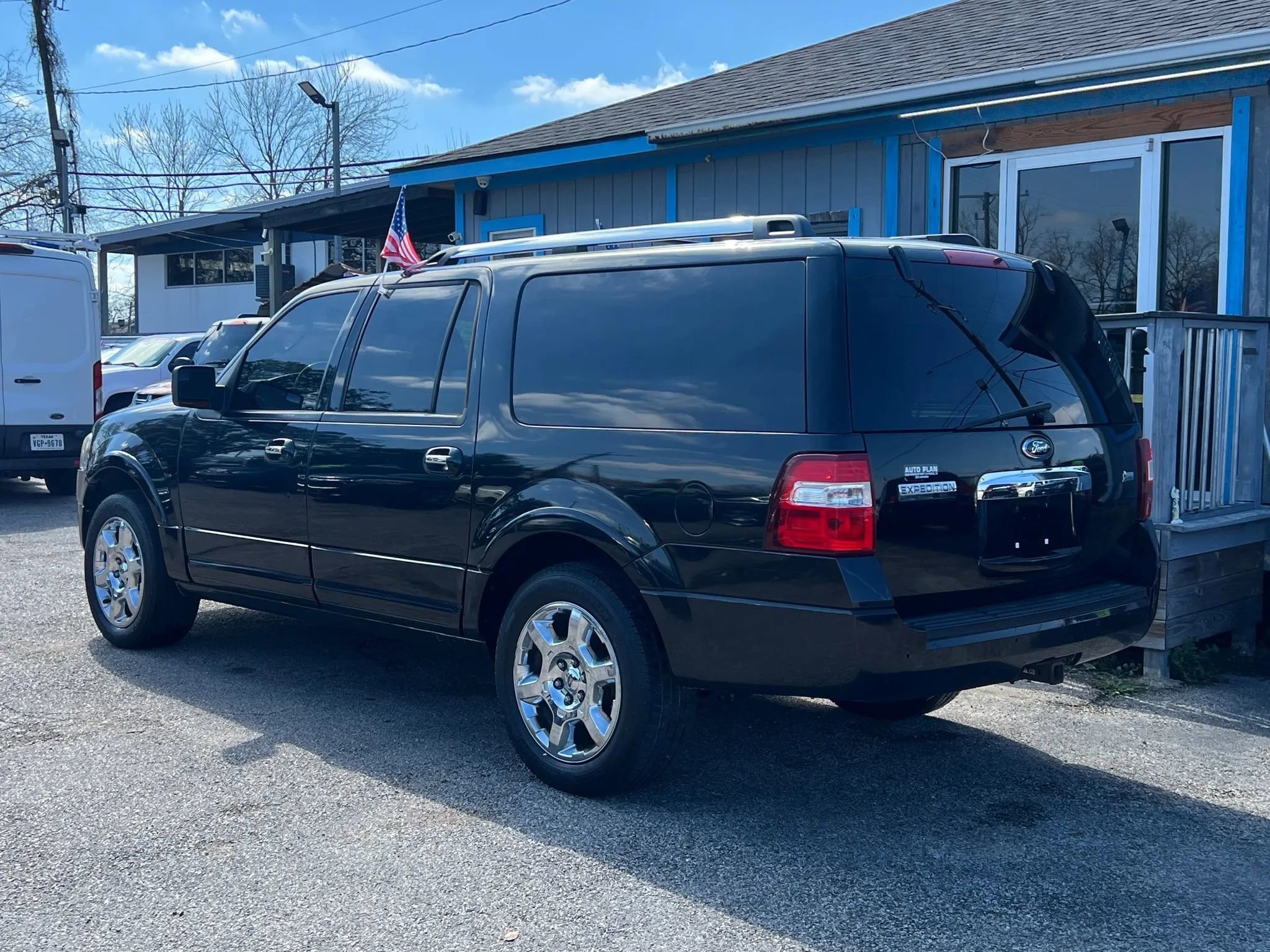 Used 2013 Ford Expedition EL Limited image 8