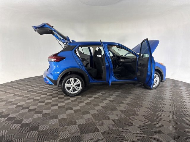 Certified 2024 Nissan Kicks S image 14