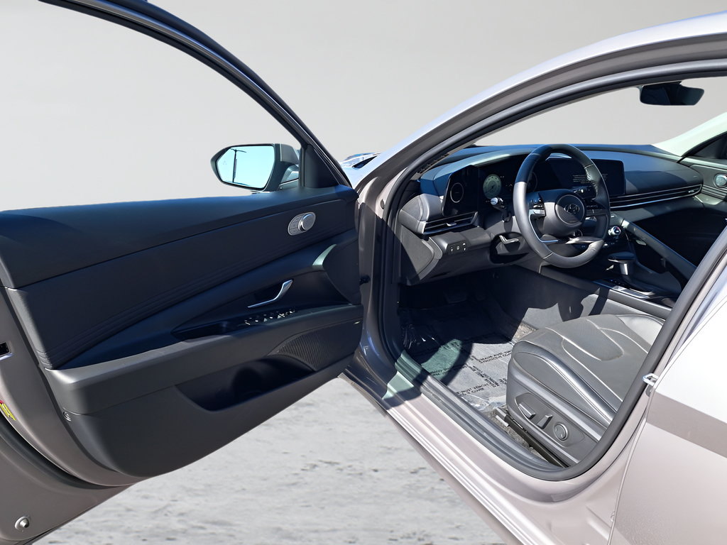 Used 2023 Hyundai Elantra Limited FWD image 10