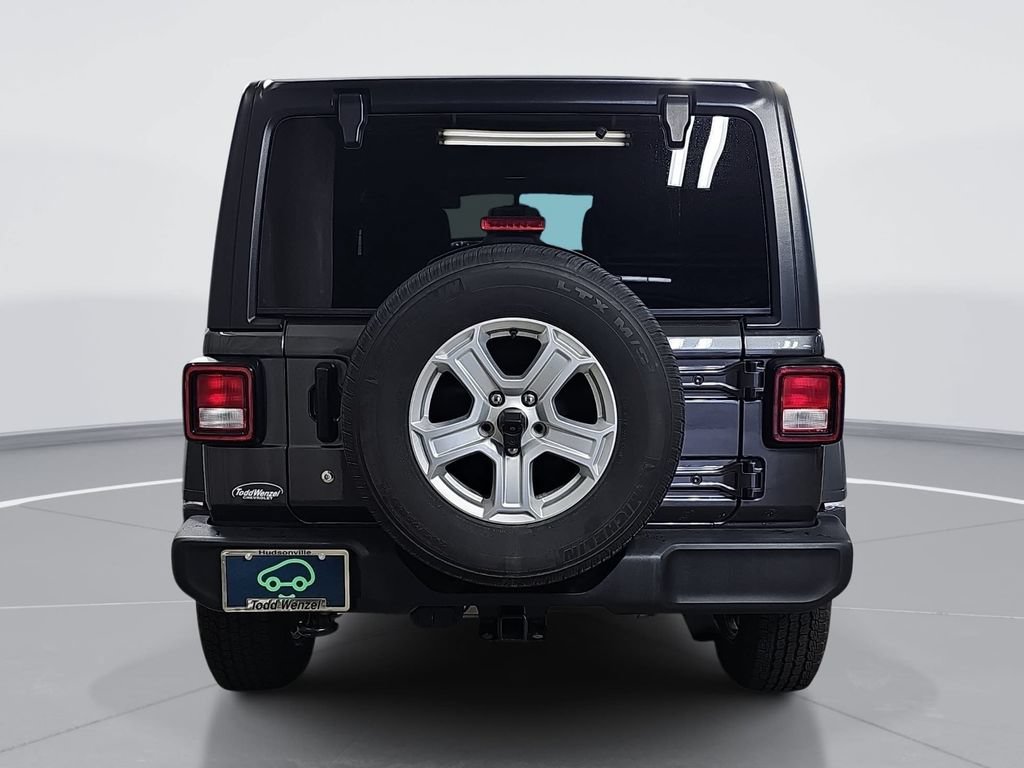Used 2018 Jeep Wrangler Unlimited Sport S AWD/4WD image 5