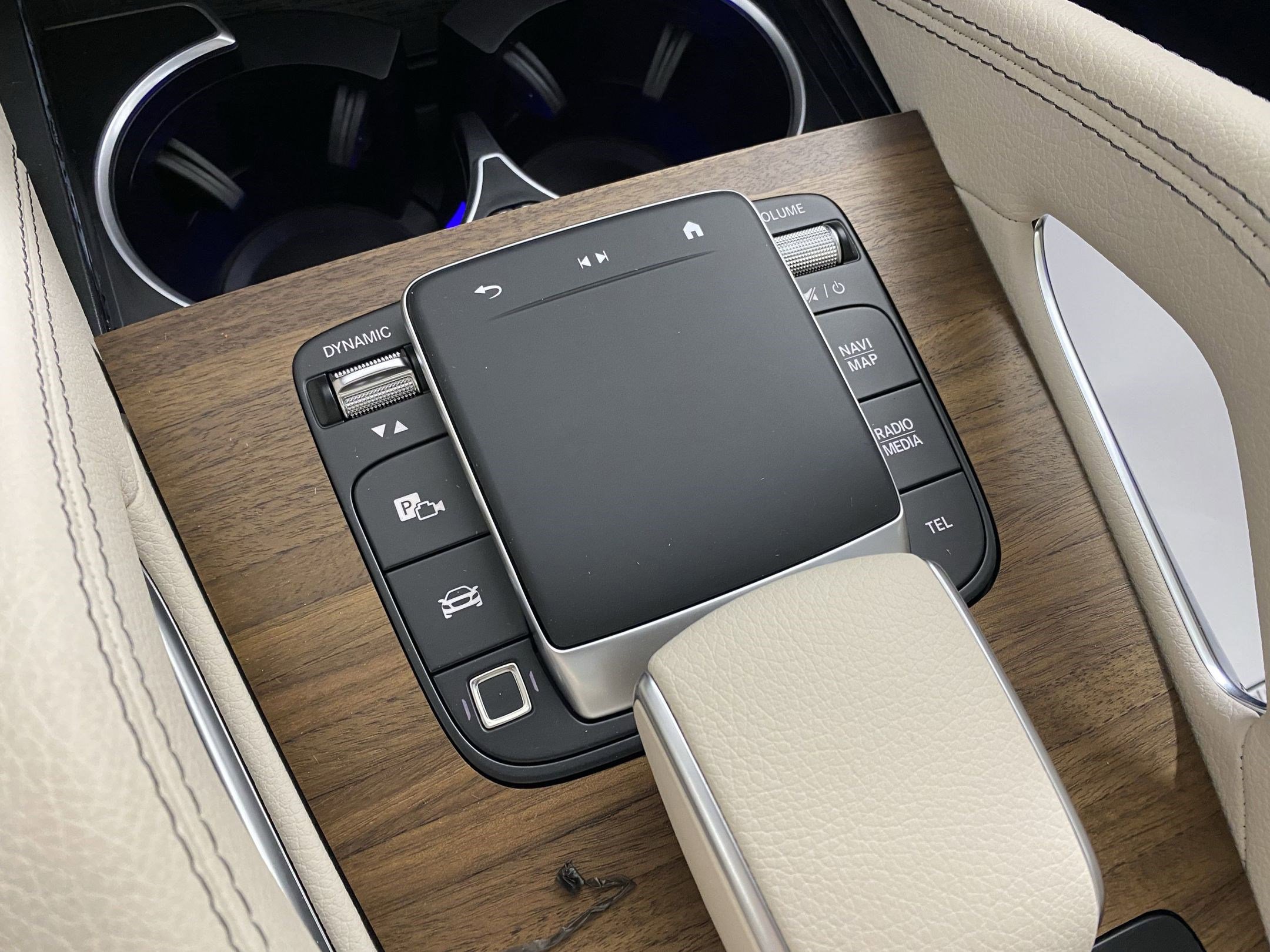 New 2025 Mercedes-Benz GLS 580 4MATIC image 28