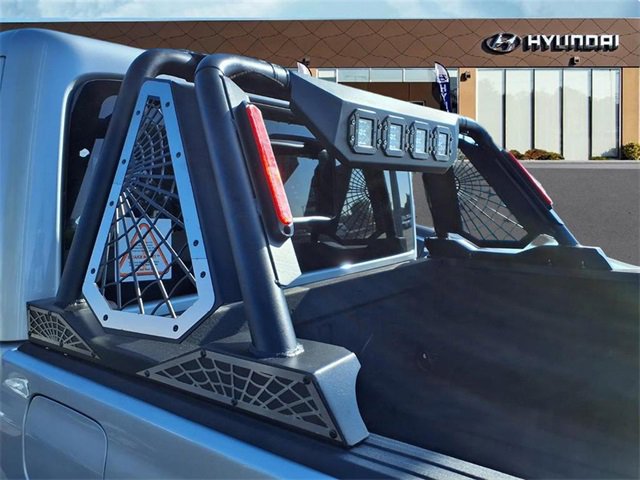 Used 2023 Jeep Gladiator Overland image 6