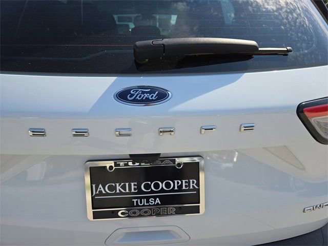 Used 2022 Ford Escape S image 40