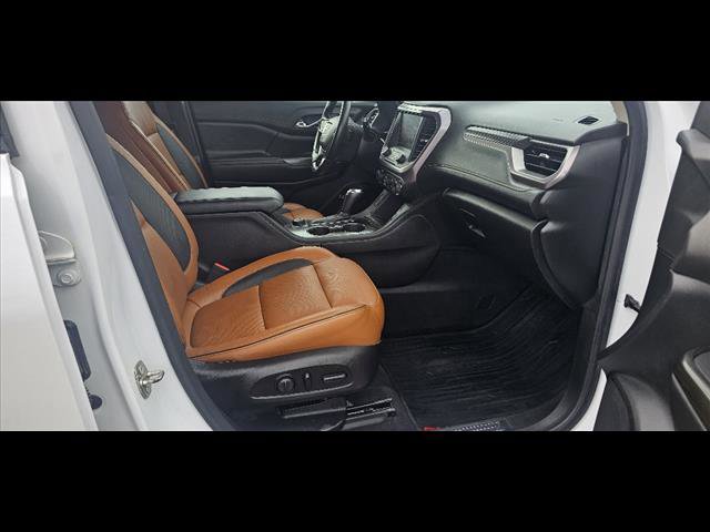 Used 2019 GMC Acadia SLT AWD/4WD image 10