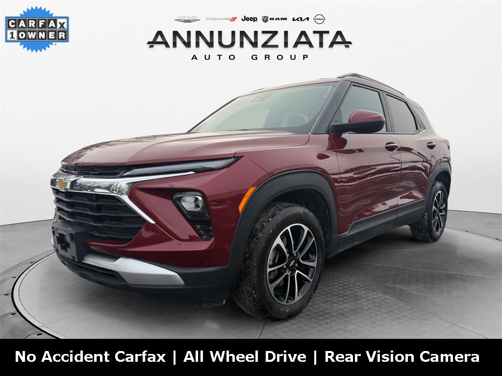 Used 2024 Chevrolet TrailBlazer LT image 1