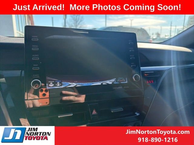 Used 2022 Toyota Camry XSE image 16