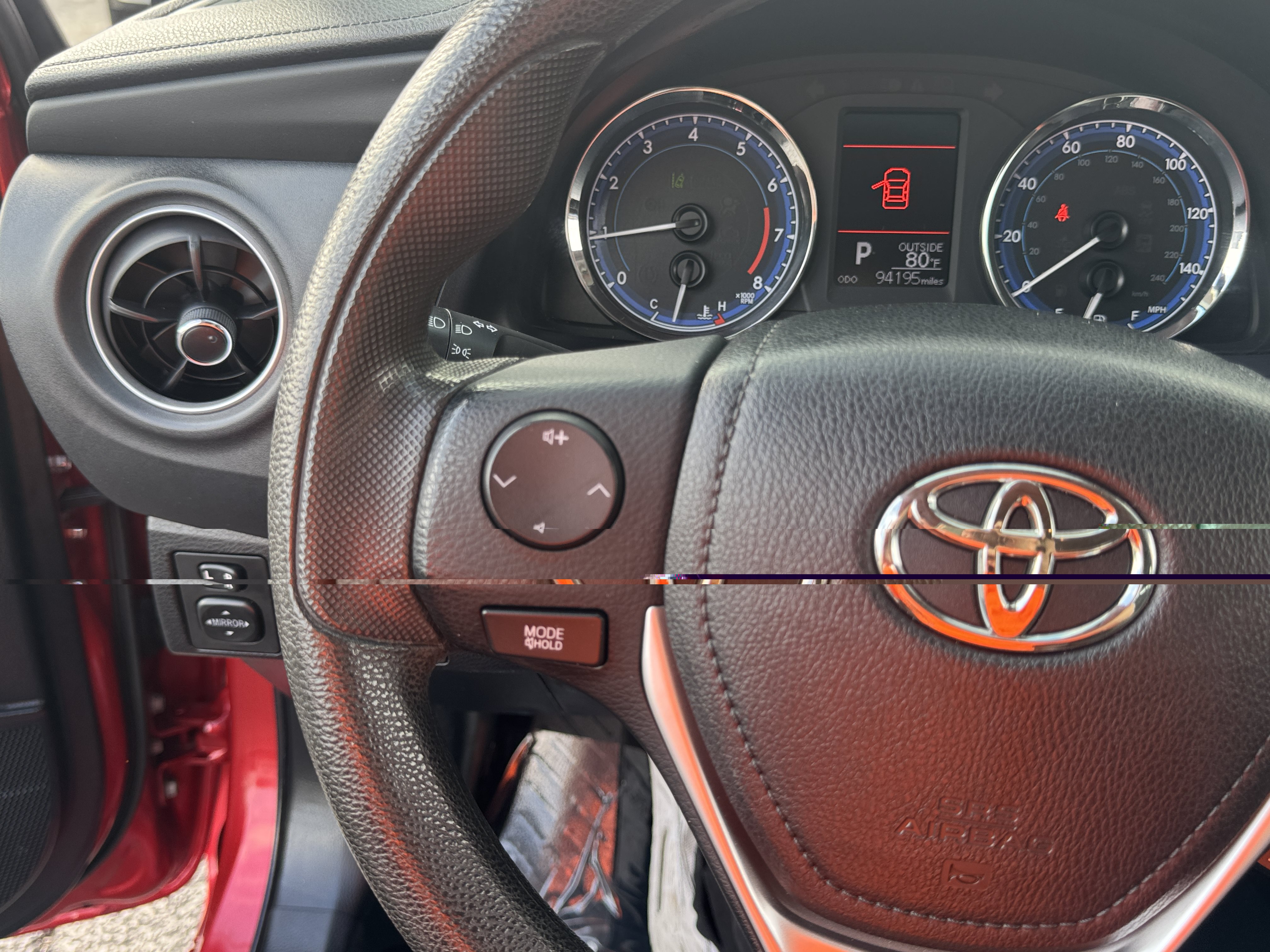 Used 2019 Toyota Corolla LE FWD image 19