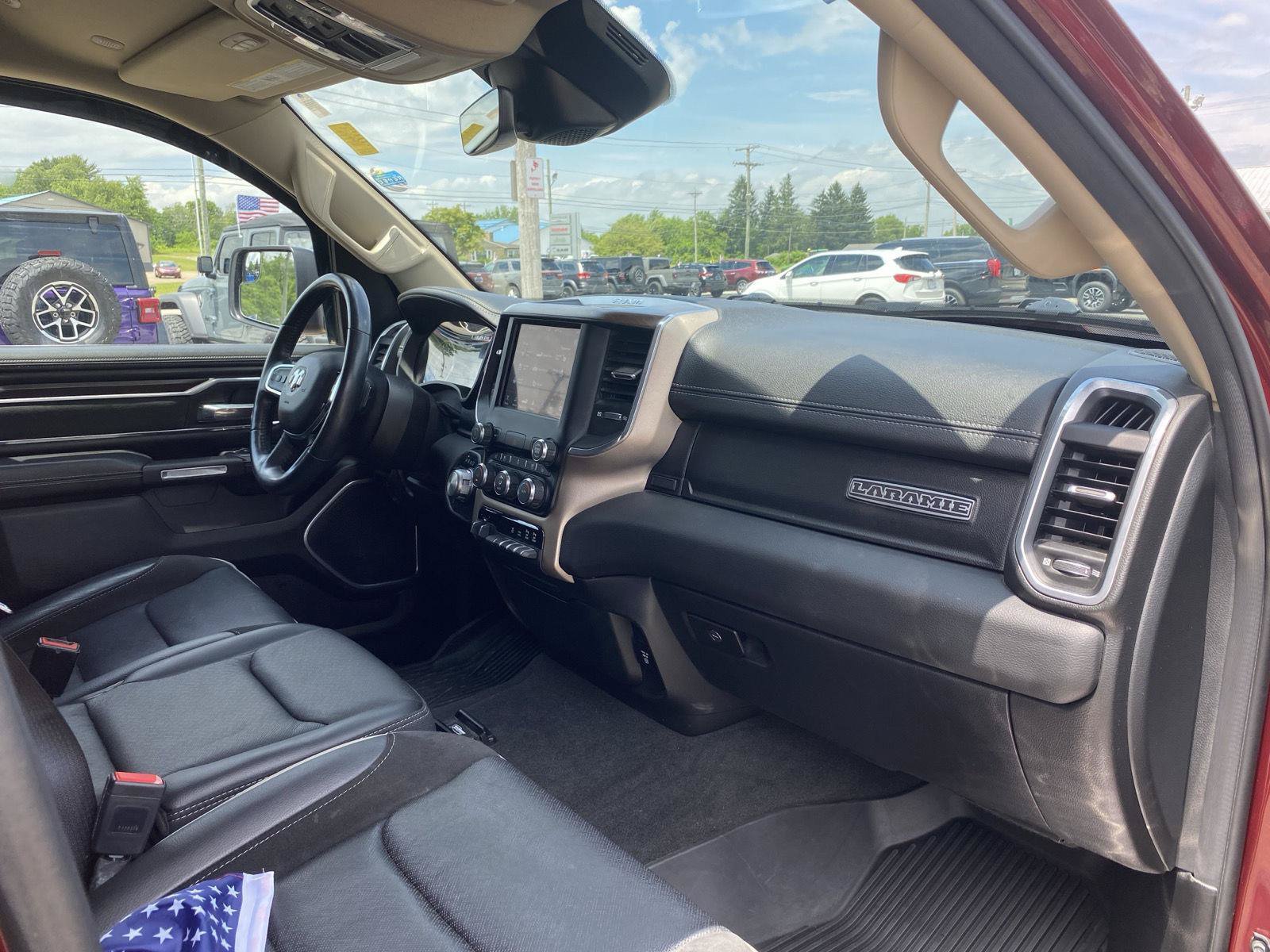 Used 2021 RAM 1500 Laramie AWD/4WD image 40