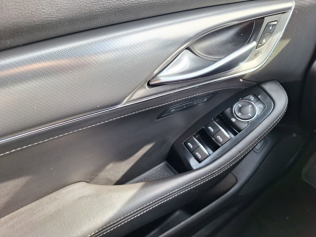 Used 2023 Cadillac CT5 Luxury image 16