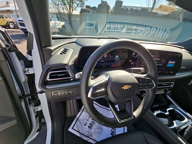 New 2027 Chevrolet Traverse LT w/ Sun and Wheel Package AWD/4WD image 35