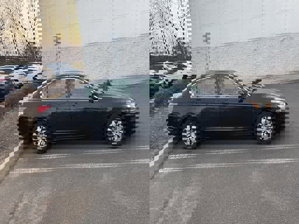 Used 2011 Honda Accord LX image 6