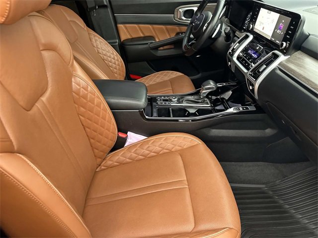 Used 2022 Kia Sorento SX Prestige w/ Rust Color Package image 15