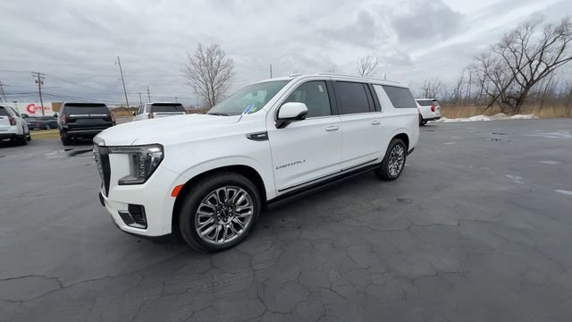 Certified 2023 GMC Yukon XL Denali Ultimate image 4