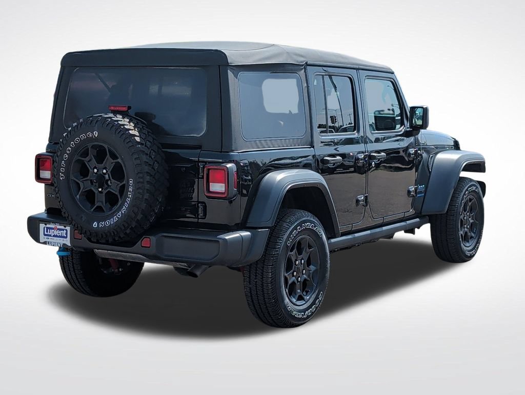 Used 2023 Jeep Wrangler Unlimited w/ Cold Weather Group AWD/4WD image 3