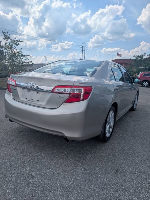 Used 2013 Toyota Camry XLE image 6