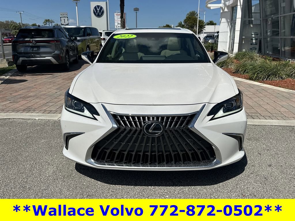Used 2022 Lexus ES 350 w/ Premium Package FWD image 4