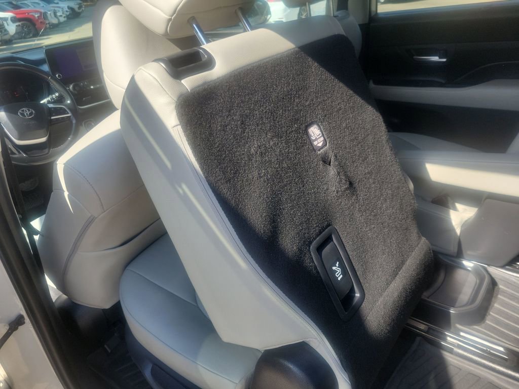 Used 2024 Toyota Grand Highlander XLE image 73