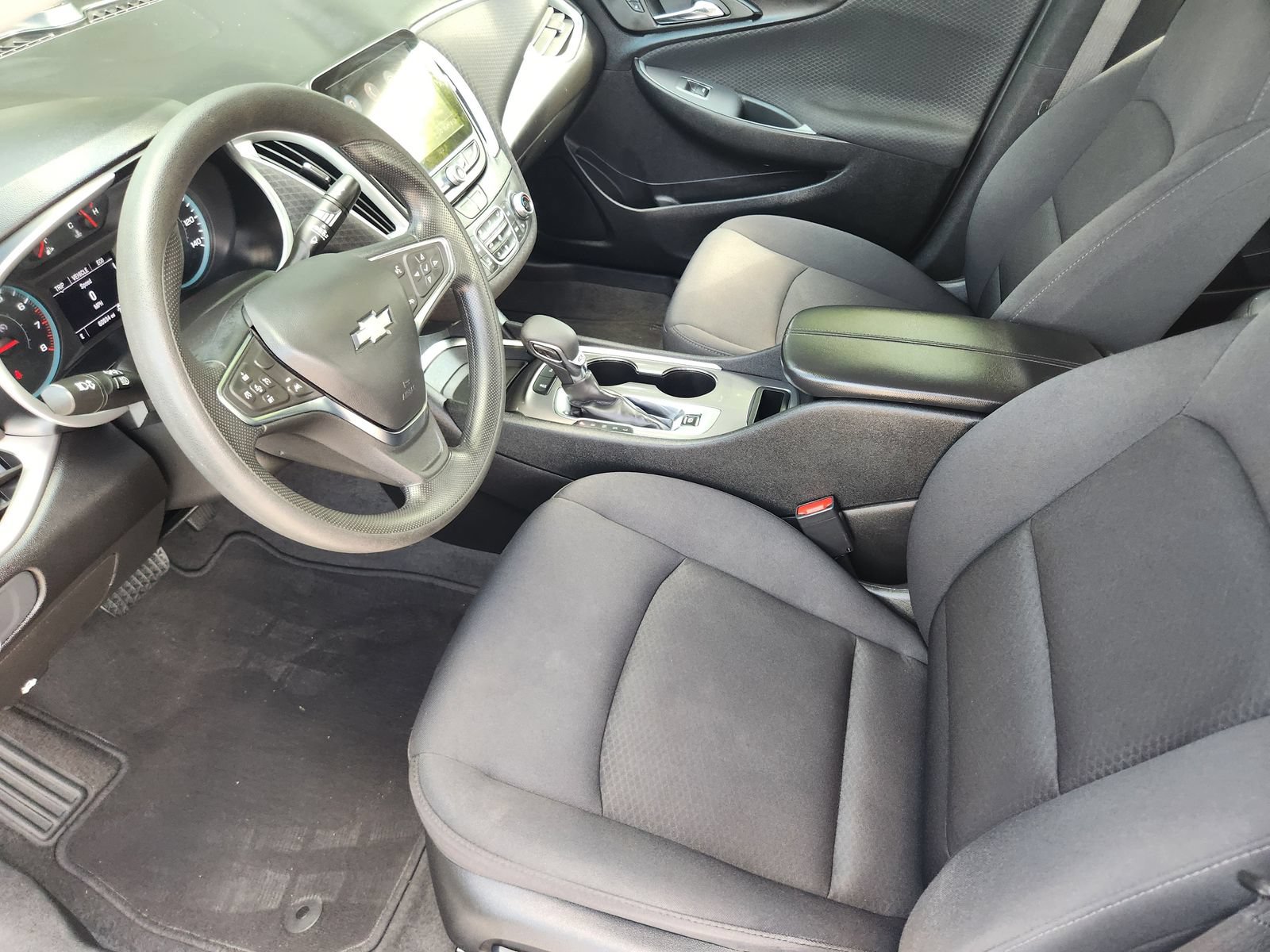 Used 2024 Chevrolet Malibu LT FWD image 14
