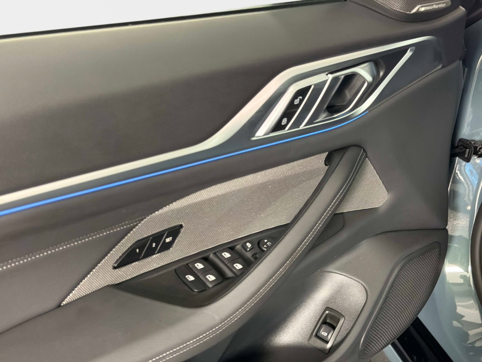 Used 2025 BMW i4 xDrive40i w/ M Sport Package image 37