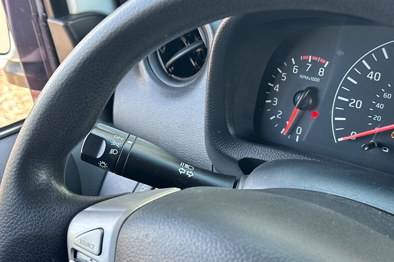 Used 2018 Nissan NV200 SV w/ Navigation Package image 34