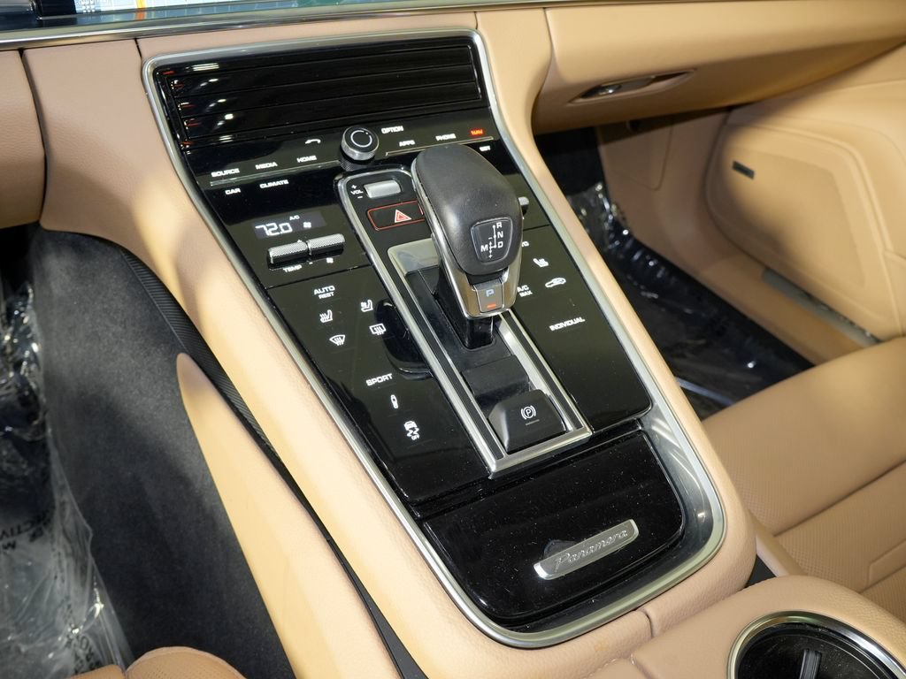 Certified 2020 Porsche Panamera 4S AWD/4WD image 32