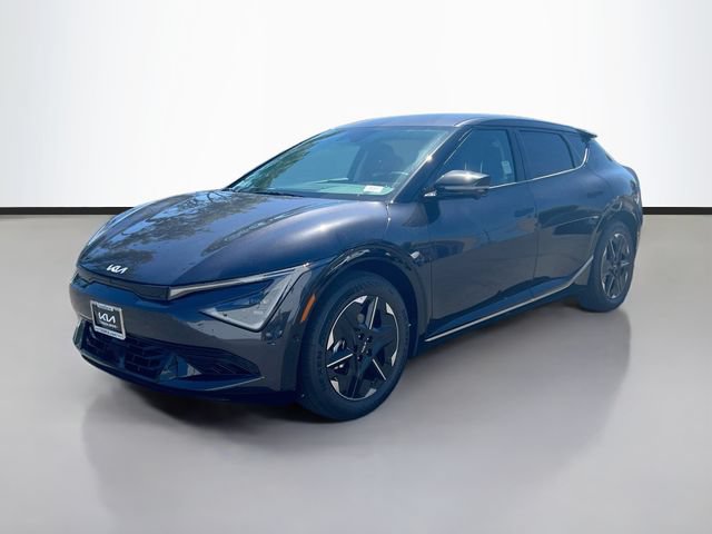 New 2026 Kia EV6 Wind RWD image 3