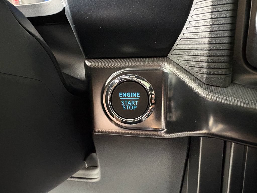 Used 2024 Ford F150 Raptor AWD/4WD image 22