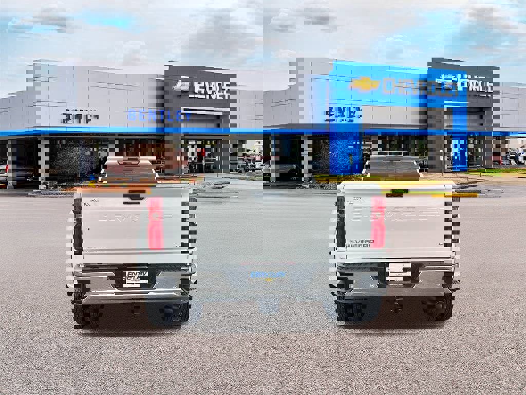 New 2026 Chevrolet Silverado 3500 LT w/ All Star Edition image 4