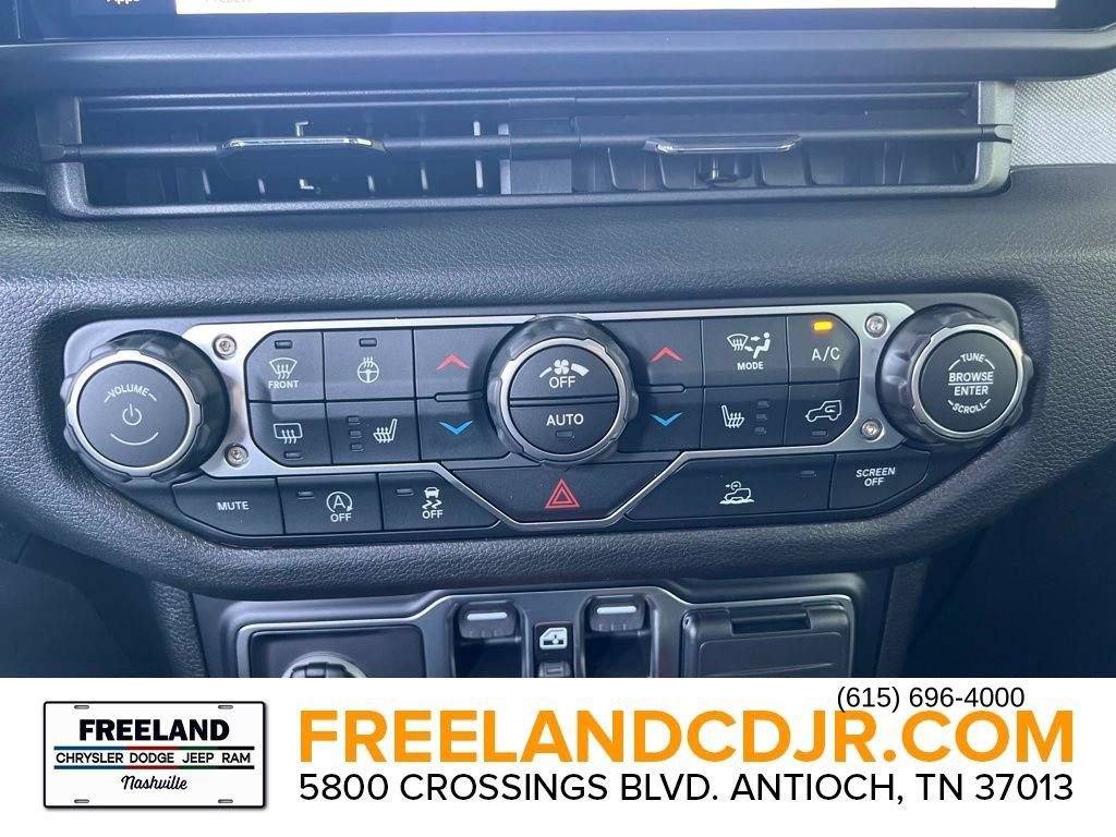 New 2025 Jeep Gladiator Sport AWD/4WD image 25