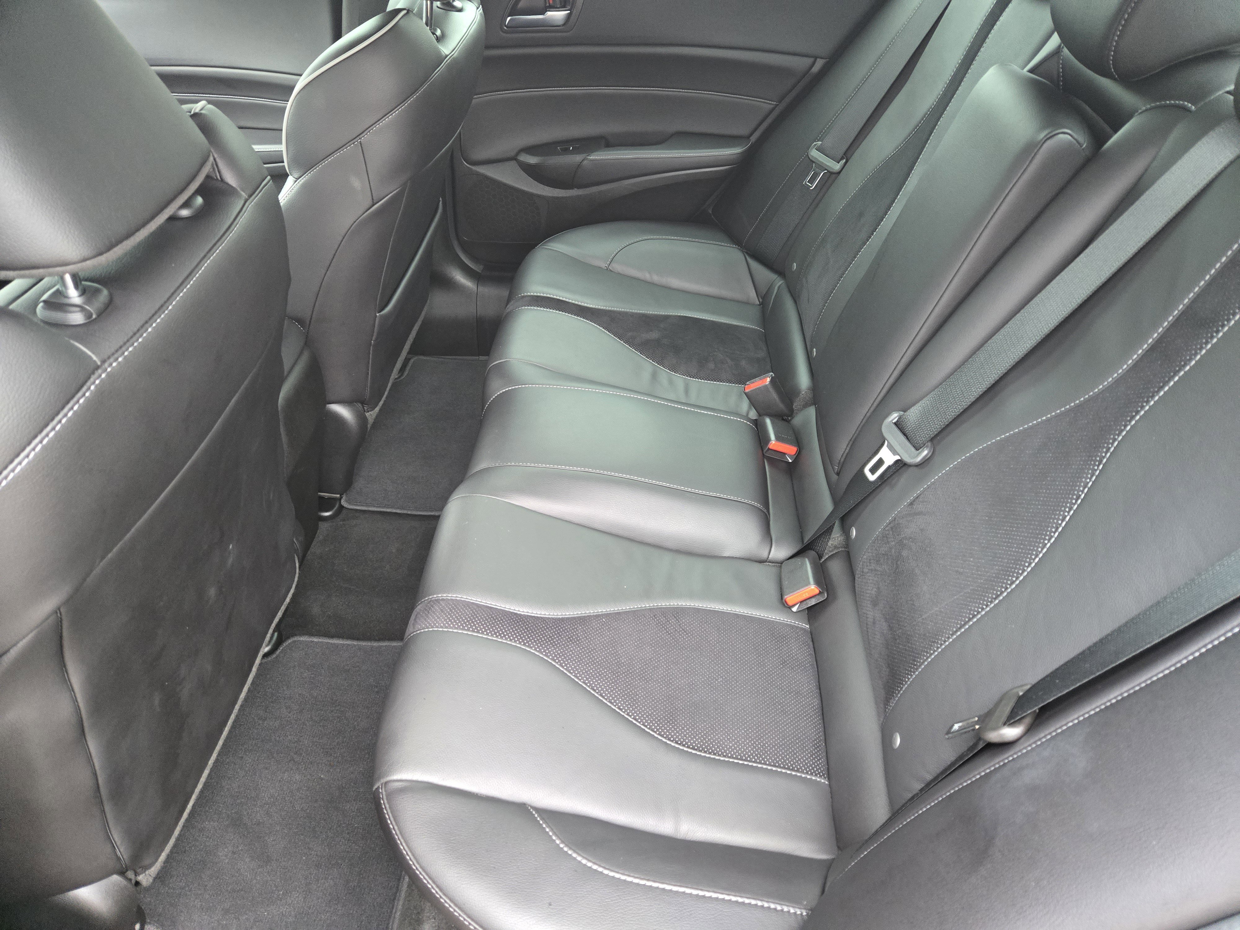 Used 2020 Acura ILX w/ Premium & A-SPEC Package image 29