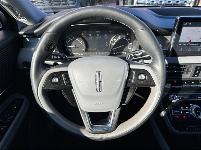 Used 2022 Lincoln Corsair Standard w/ Premium Package image 21