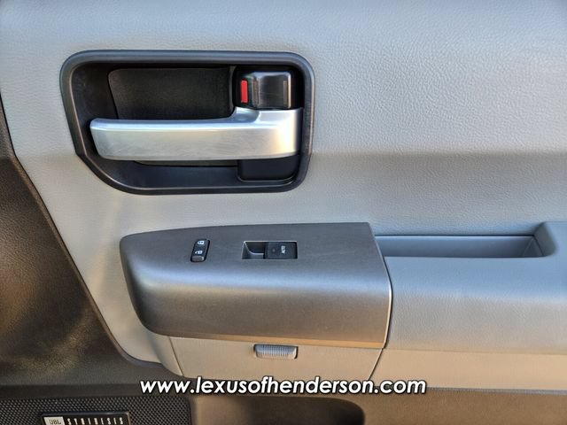 Used 2017 Toyota Sequoia Limited w/ Safety & Convenience Package AWD/4WD image 19