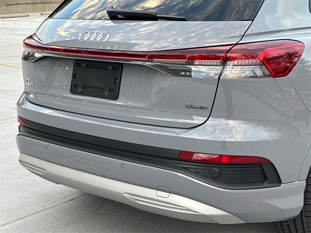 Used 2022 Audi Q4 e-tron Premium Plus w/ Premium Plus image 5