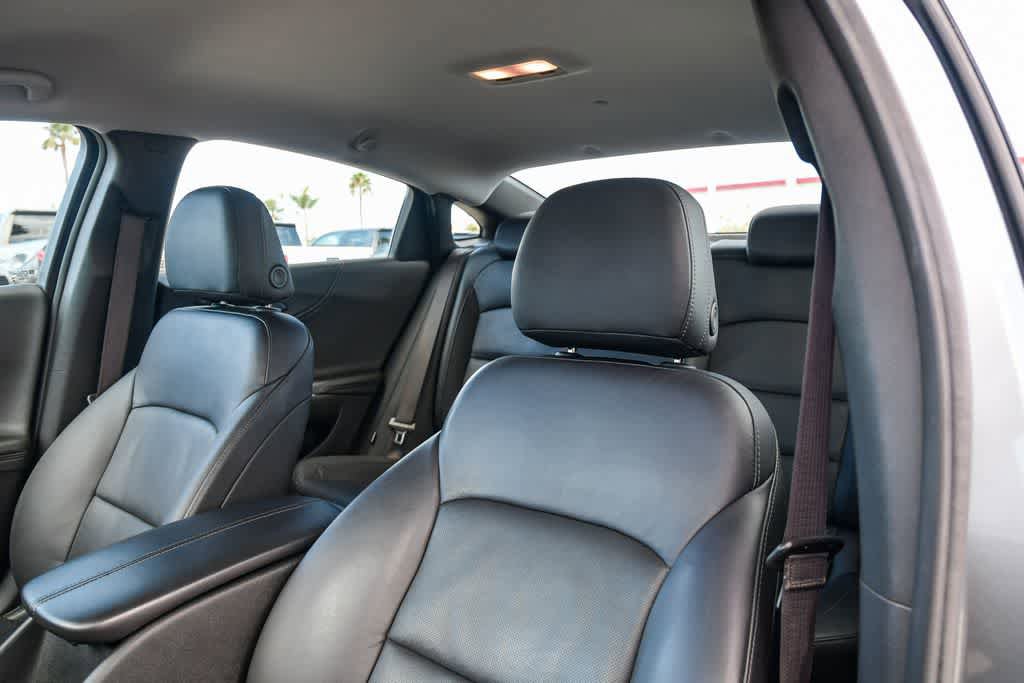 Used 2024 Chevrolet Malibu LT FWD image 17