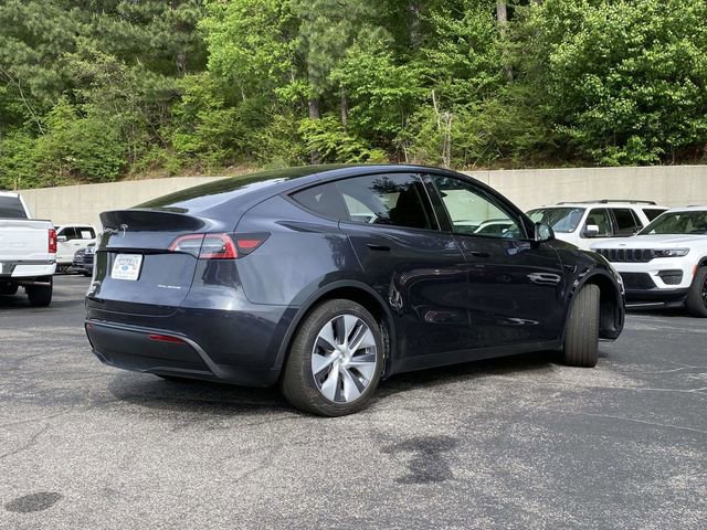 Used 2024 Tesla Model Y Long Range image 3