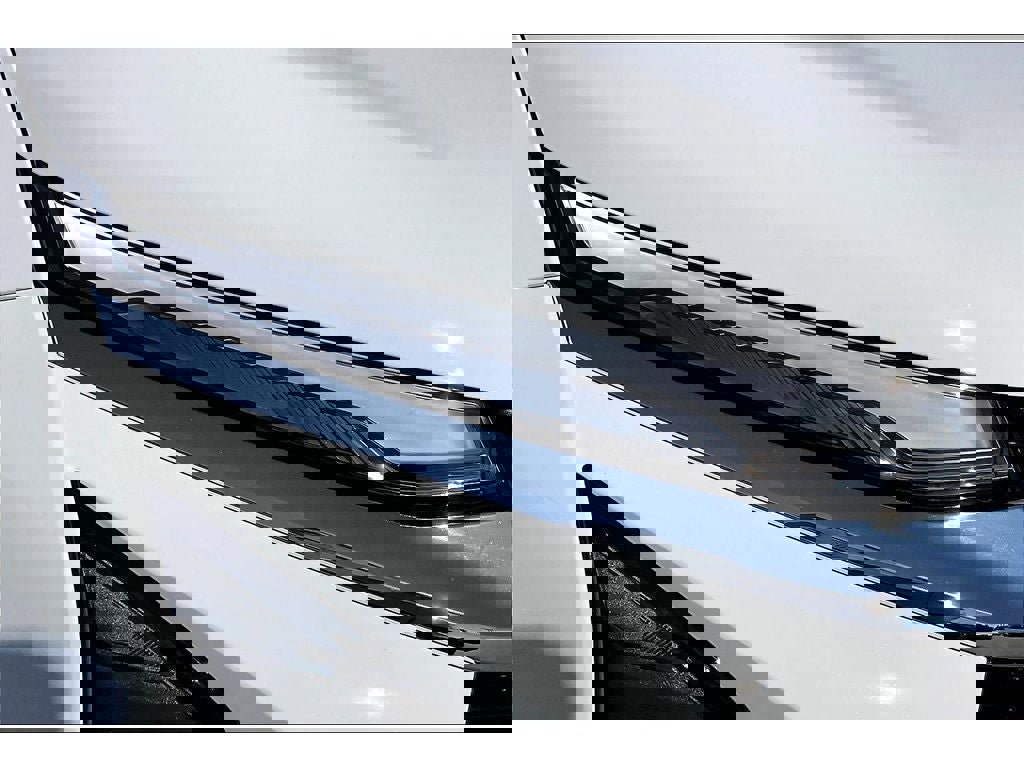 Used 2025 Chevrolet Equinox LT image 27