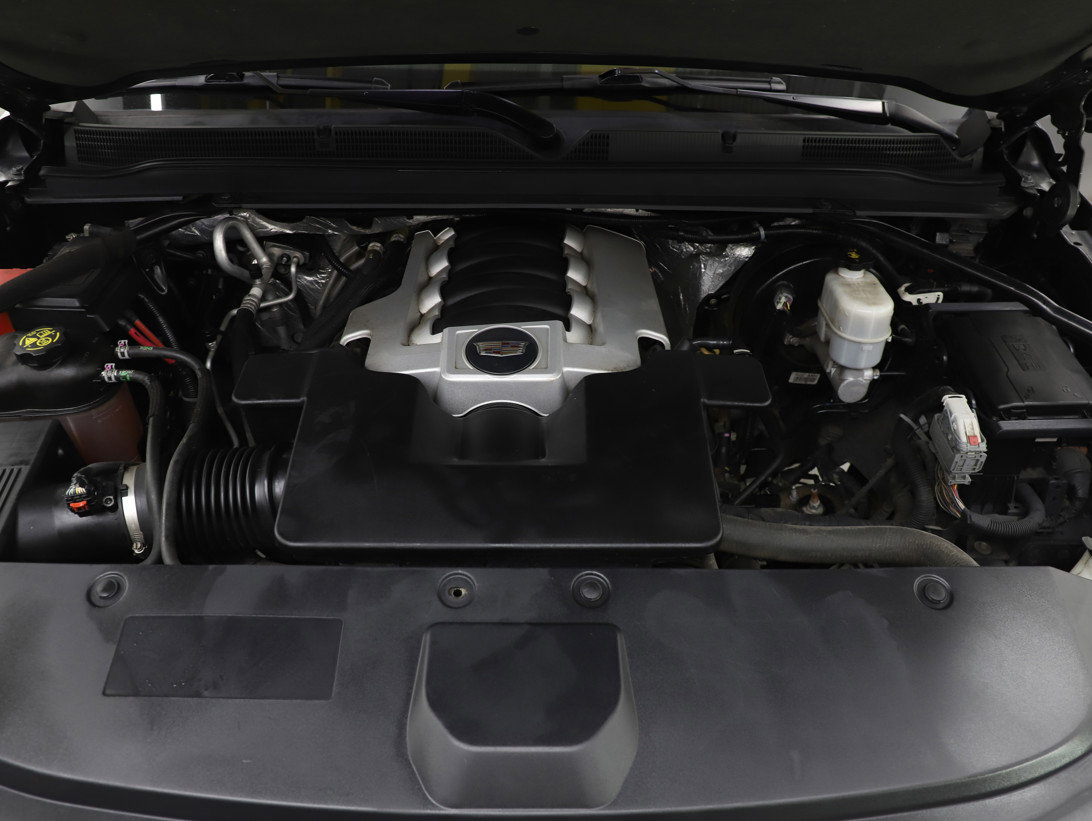 Used 2016 Cadillac Escalade Luxury image 39