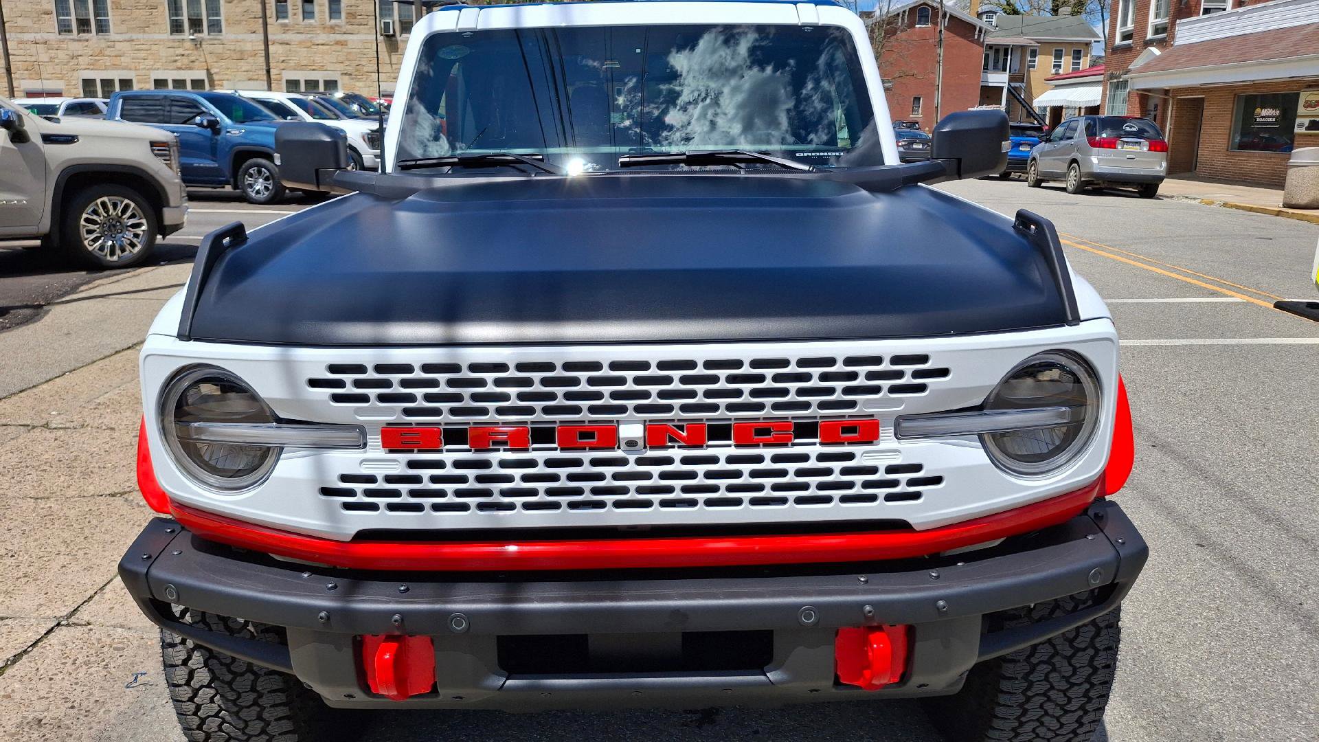 Used 2025 Ford Bronco Stroppe Edition AWD/4WD image 2