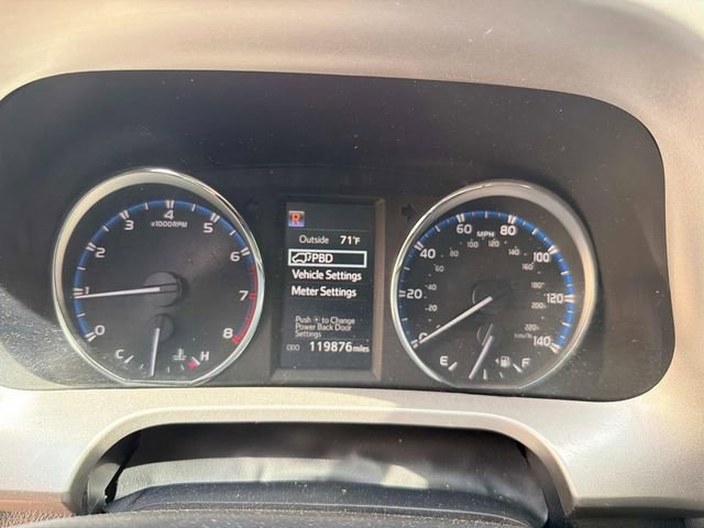 Used 2016 Toyota RAV4 XLE FWD image 28
