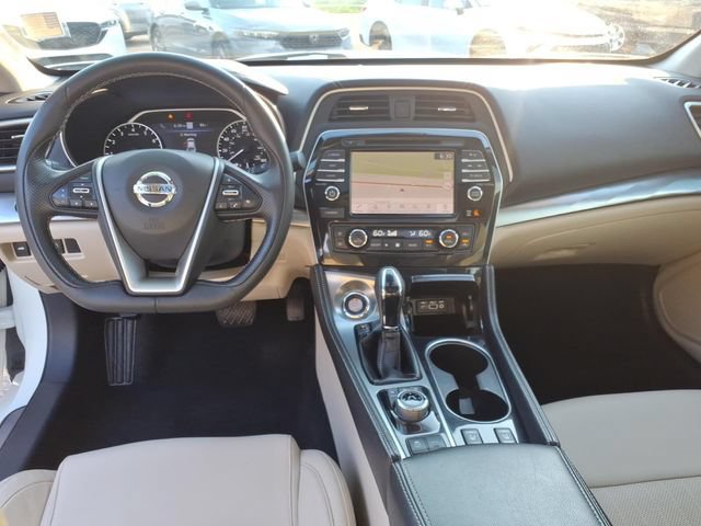 Used 2020 Nissan Maxima 3.5 SL w/ Floor Mat Group FWD image 9