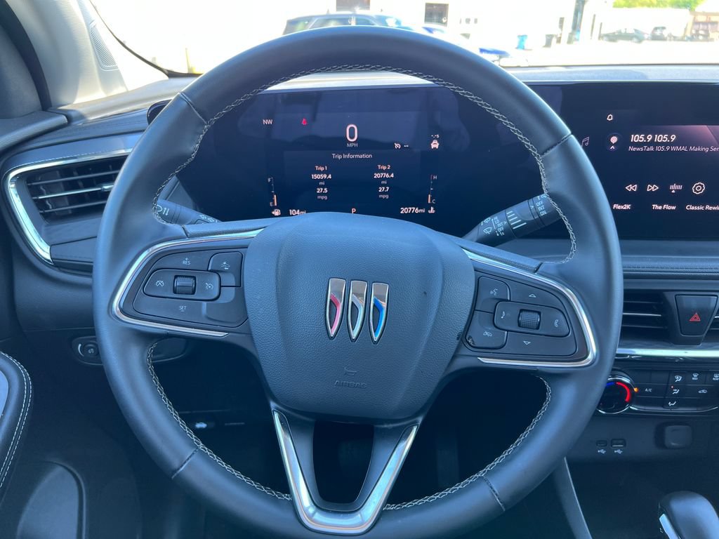 Used 2025 Buick Encore GX Preferred AWD/4WD image 15