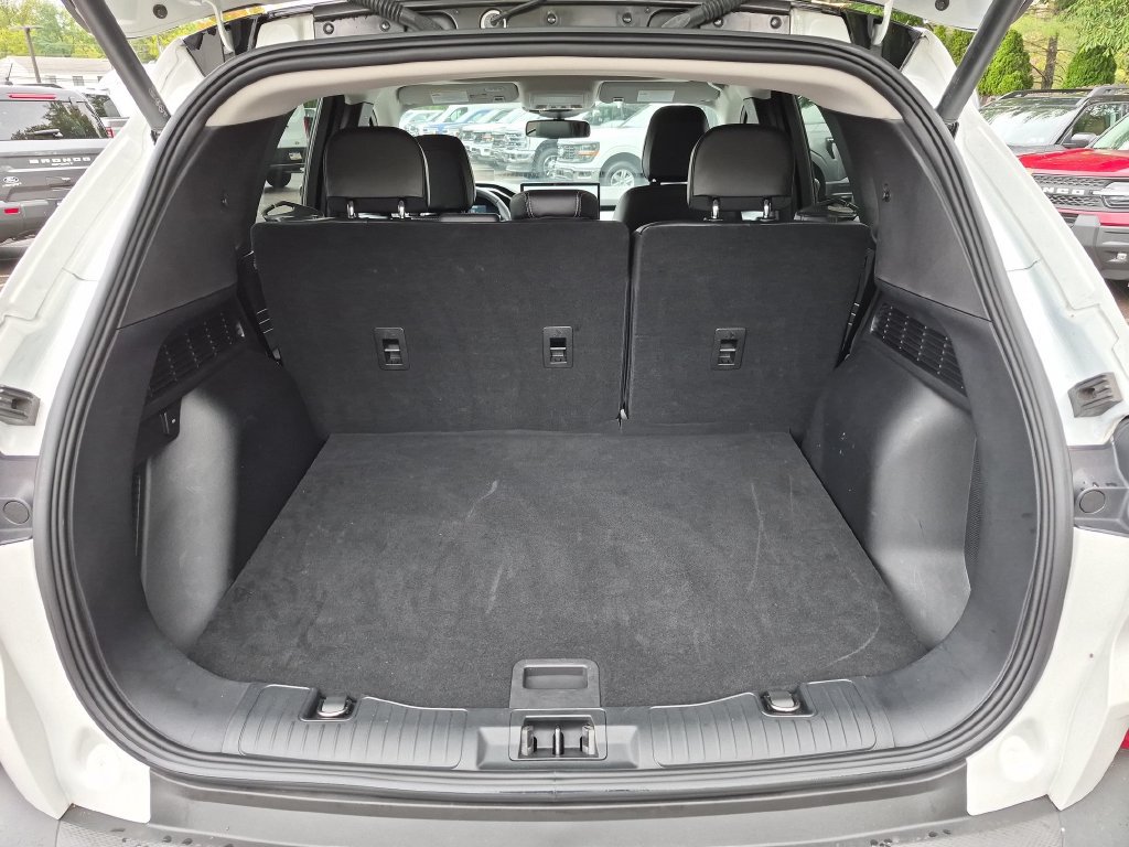 Certified 2023 Ford Escape SE w/ PHEV Premium Package FWD image 36