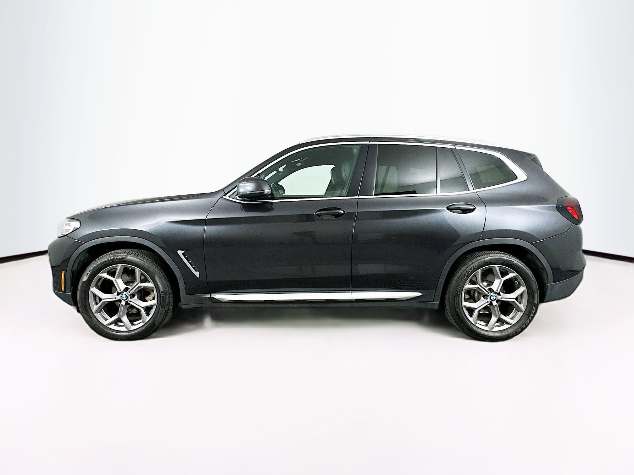 Used 2024 BMW X3 xDrive30i image 4
