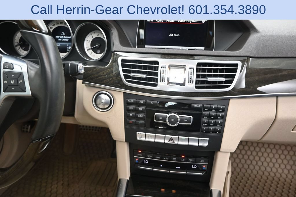 Used 2015 Mercedes-Benz E 350 Sedan image 27