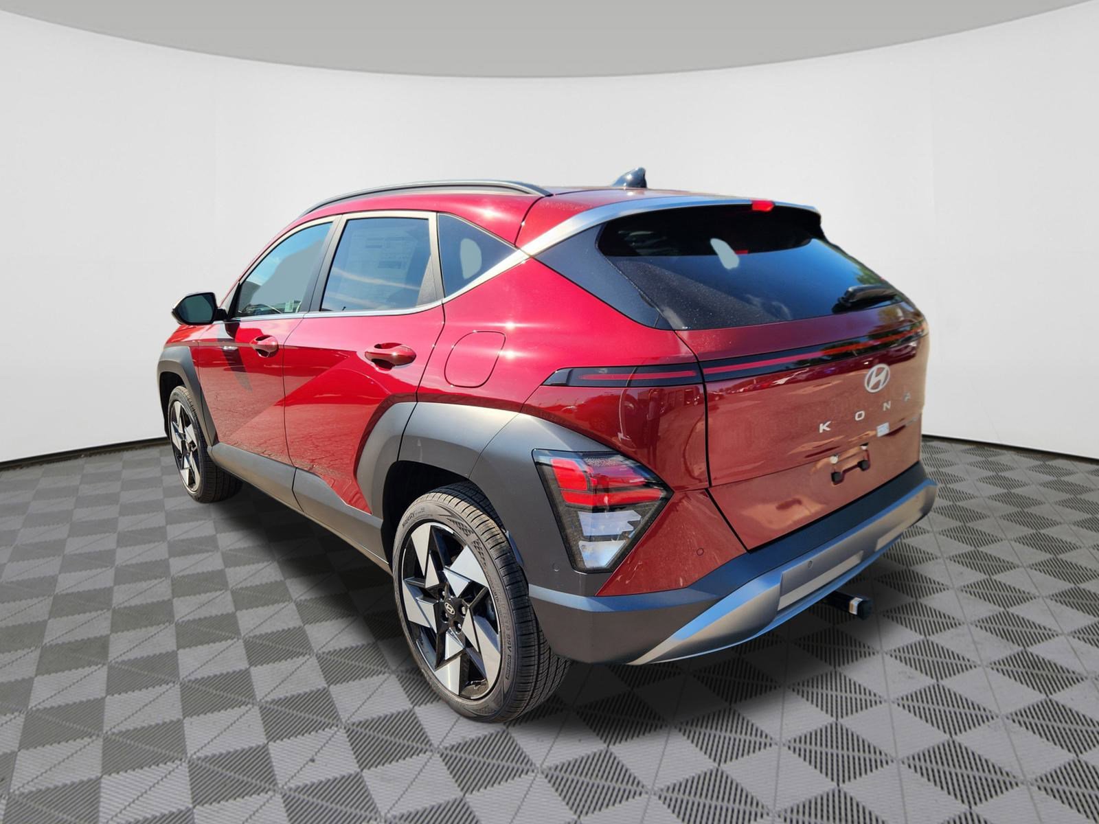 Certified 2024 Hyundai Kona Limited image 3